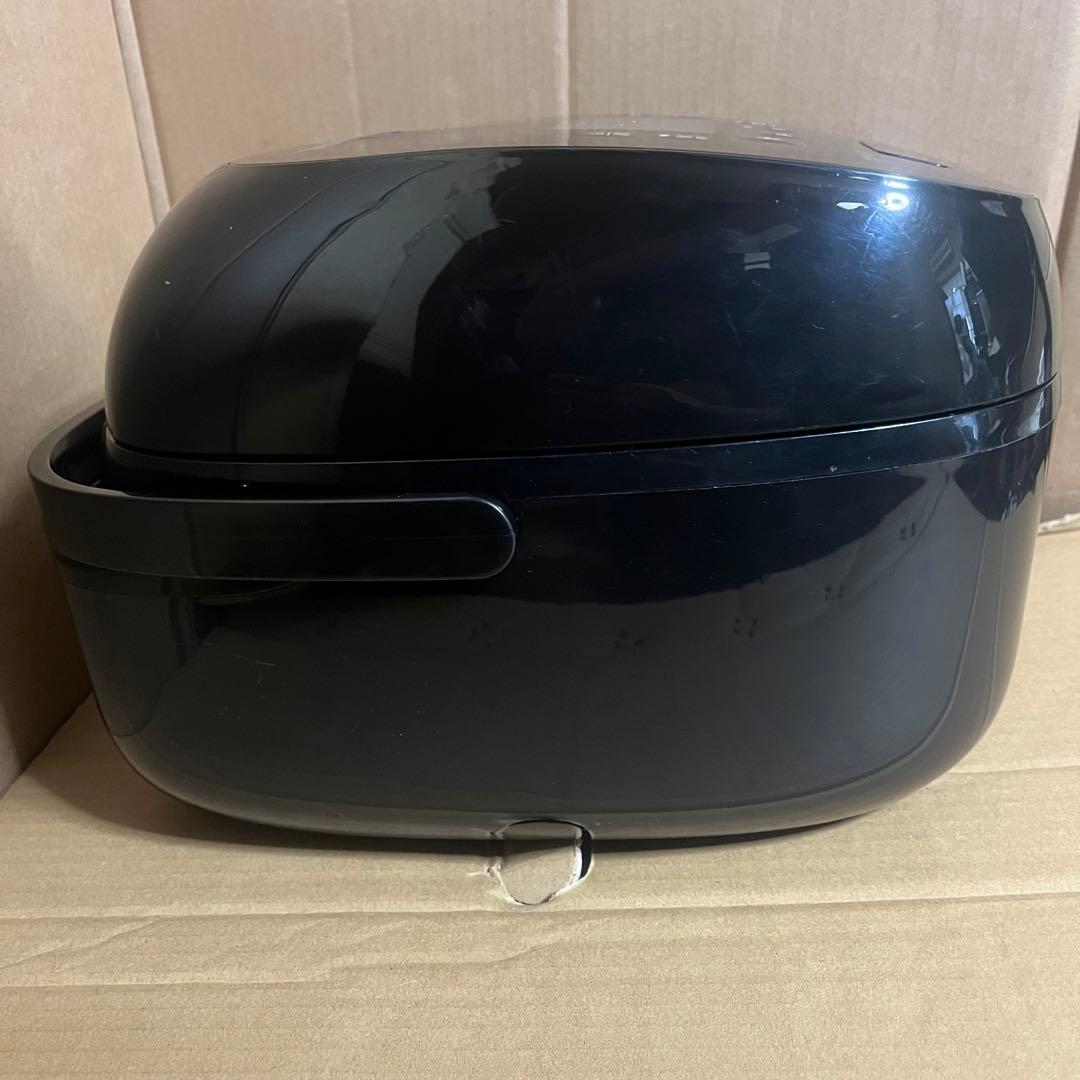 '22年製 東芝 真空IH炊飯器 5.5合 RC-10VRT