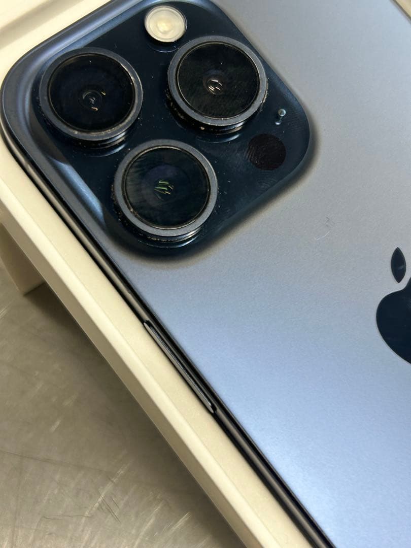 スマートフォン本体 Apple iPhone 15 Pro 128GB