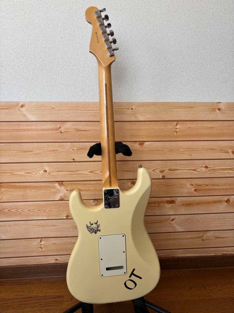 ギター FenderUSA American Standard Stratocaster