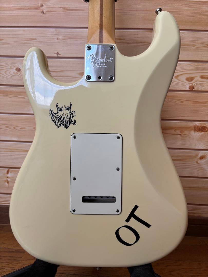 ギター FenderUSA American Standard Stratocaster