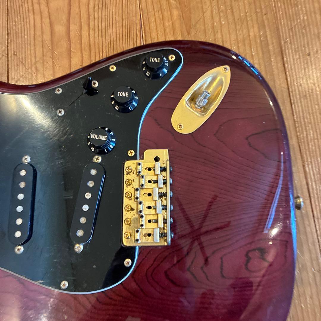 【ジャンク品】 Bacchus ストラトキャスタータイプ　エレキギター