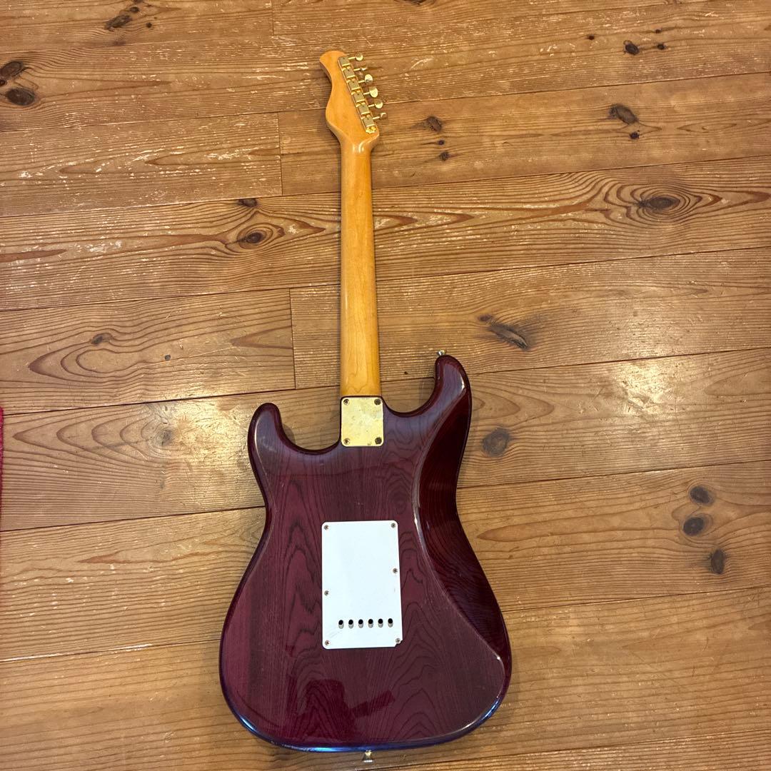 【ジャンク品】 Bacchus ストラトキャスタータイプ　エレキギター
