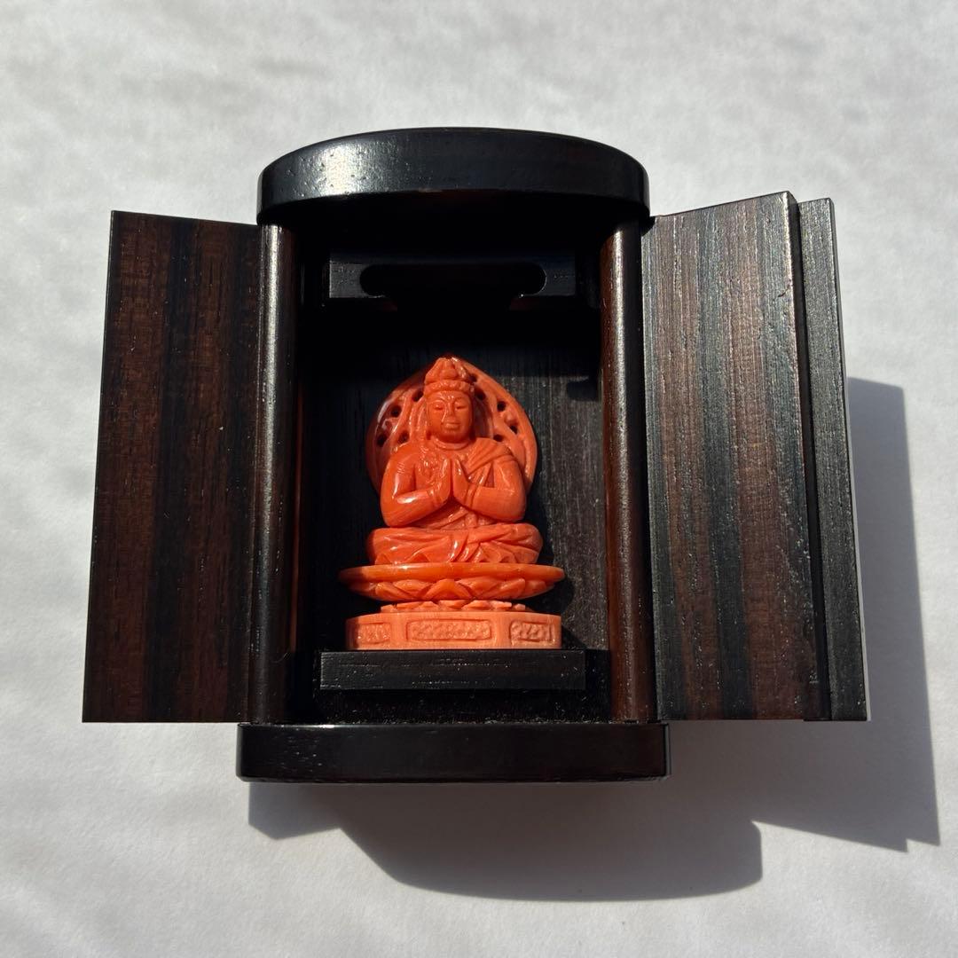 谷口康隆作　勢至菩薩　珊瑚　彫刻　仏像　　置物　本珊瑚　珊瑚彫刻
