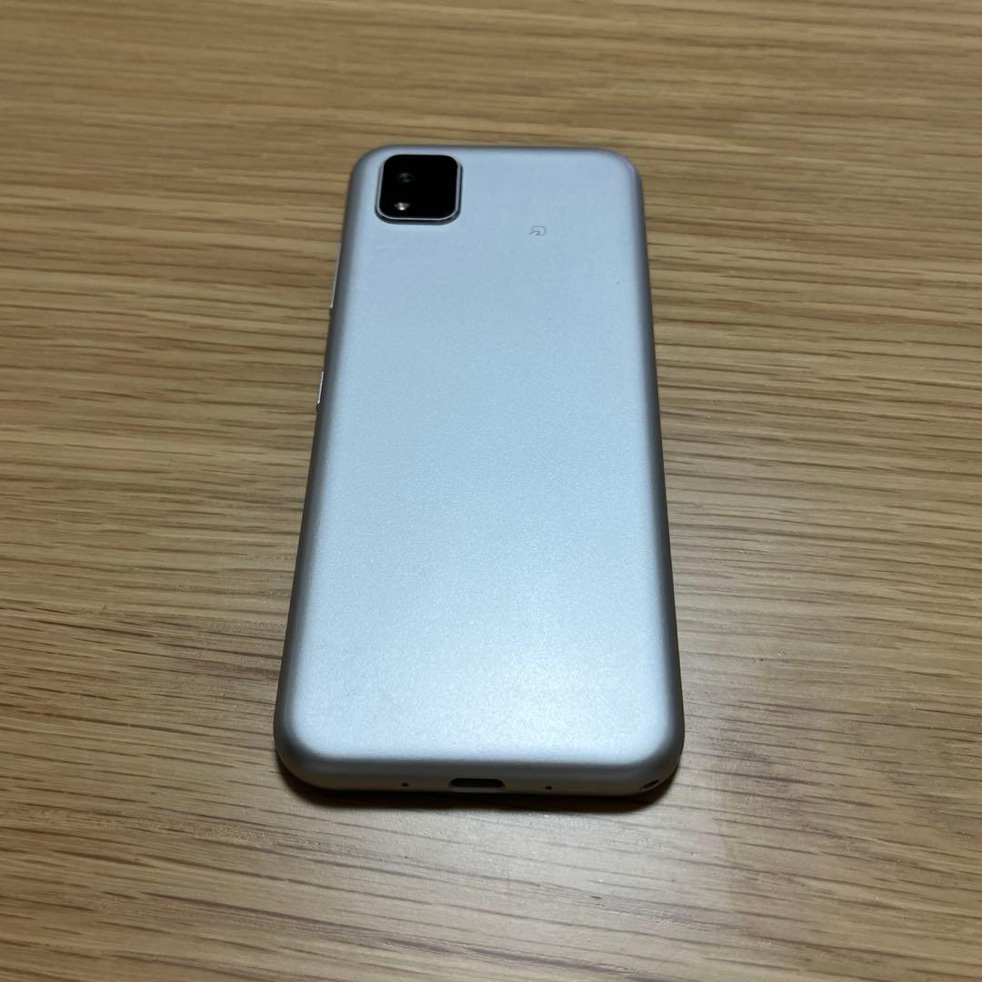 かんたんスマホ3 64GB