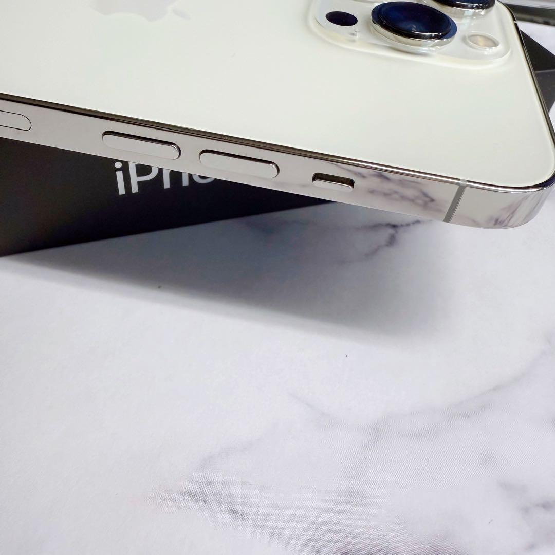 【チャンボ】 iPhone 13 Pro 256GB 本体　SIMフリー