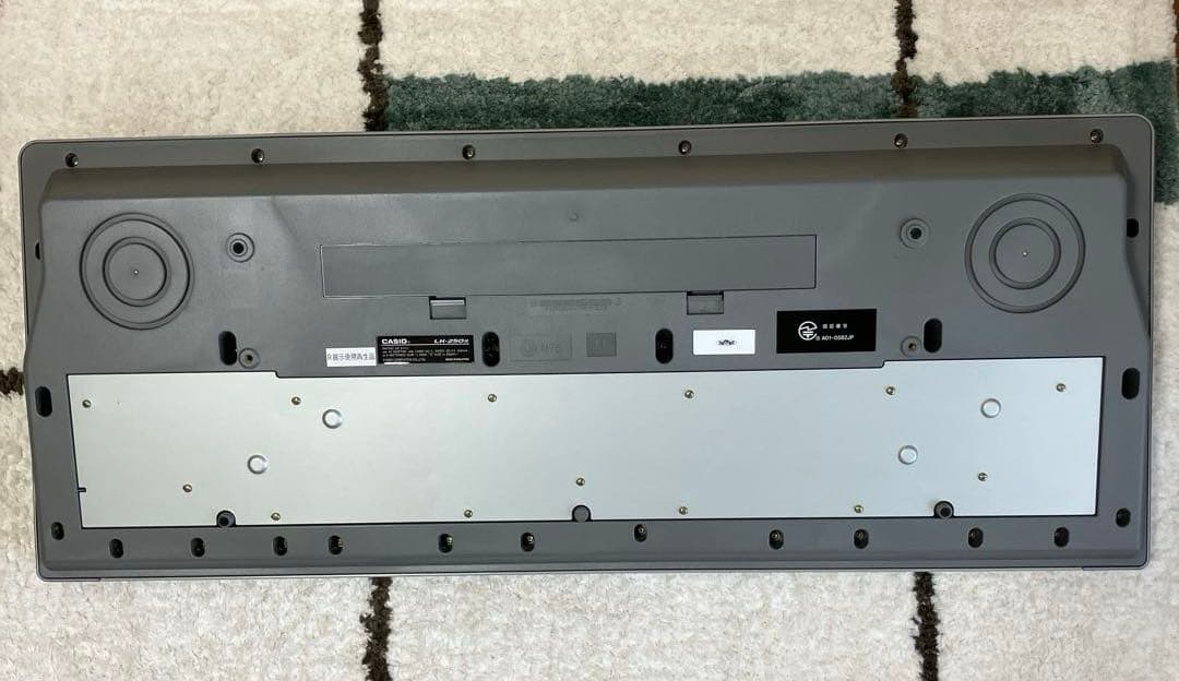 キーボード　CASIO LK-250it 光ナビゲーション　61鍵盤タイプ