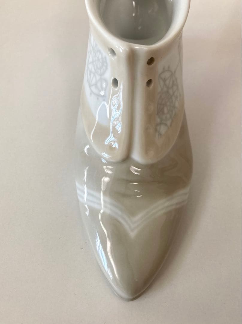 リヤドロ　精霊の靴（仮）＃PP114G カタログ外の希少品です⭐︎