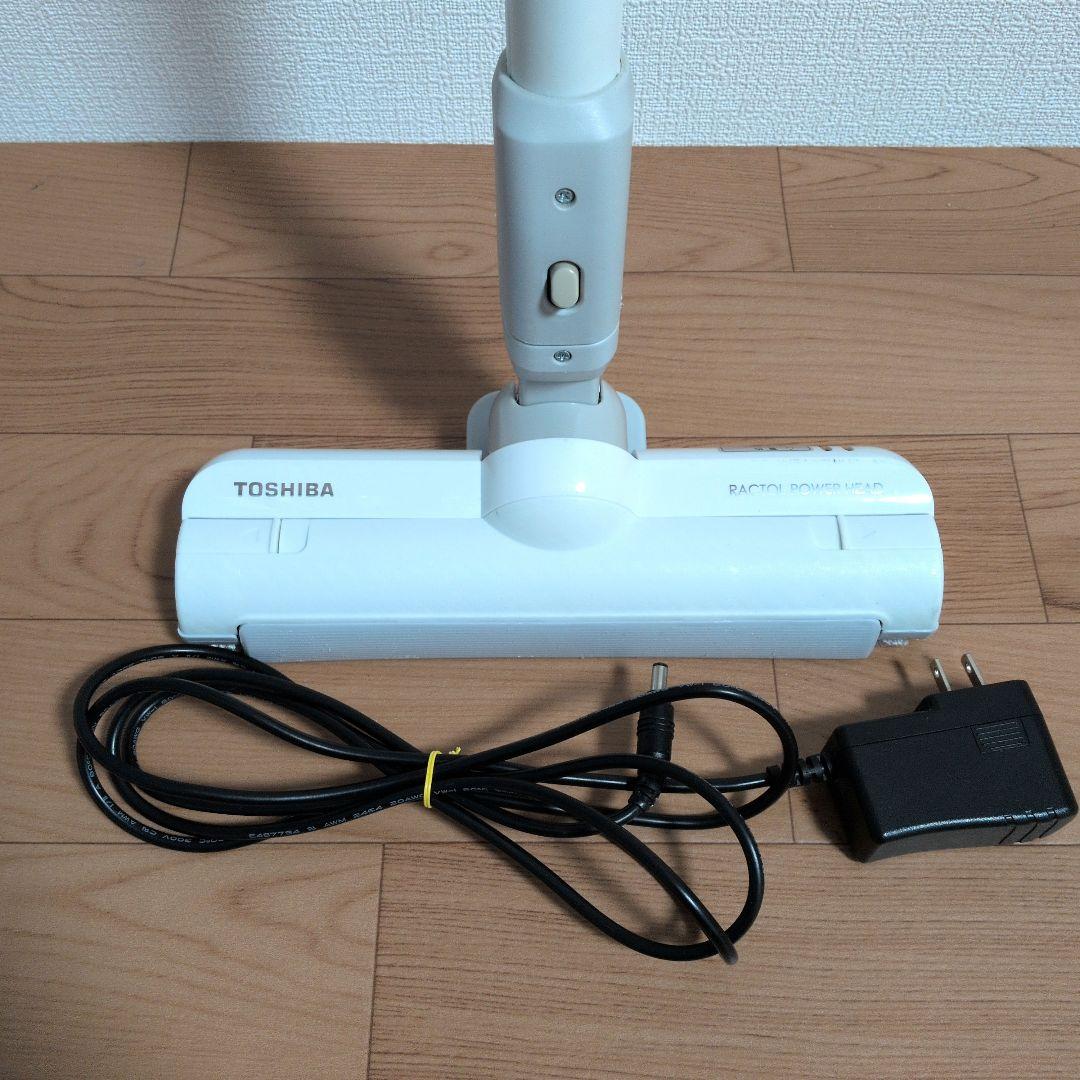 TOSHIBAスティッククリーナー本体 ホワイト