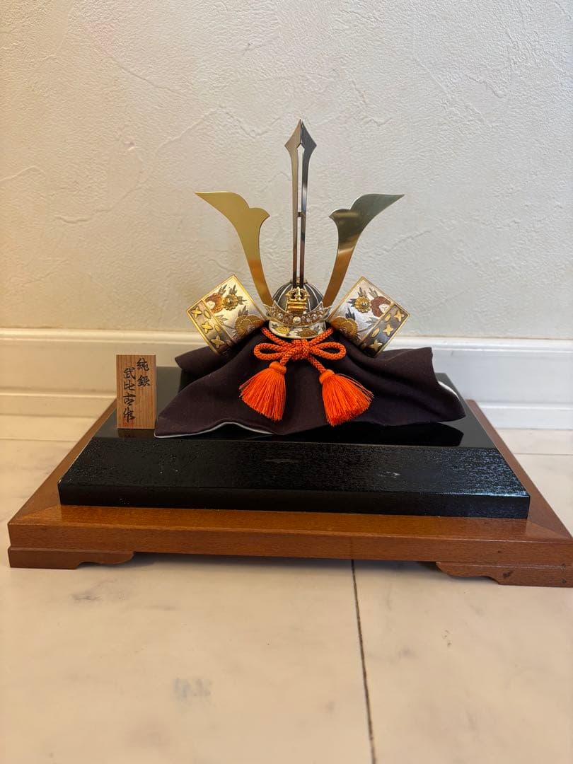 ★ 兜 剣付置物 シルバー　純銀 金銀工芸家・伝統工芸士 武比古作