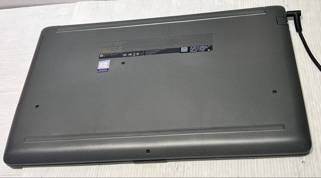 HP 250 G7 Notebook PC ノート　パソコン　初期化済み　可動品