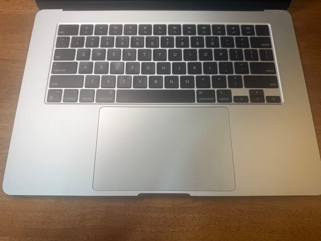 MacBook Air 15インチ（M3 / 24GB / 1TB）シルバー