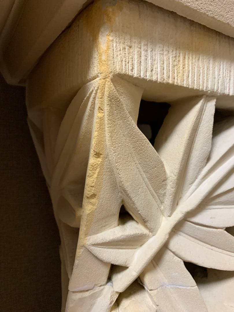 石彫刻　装飾台座　パラスストーン　アジアン　バリ風　オブジェ　パラス石