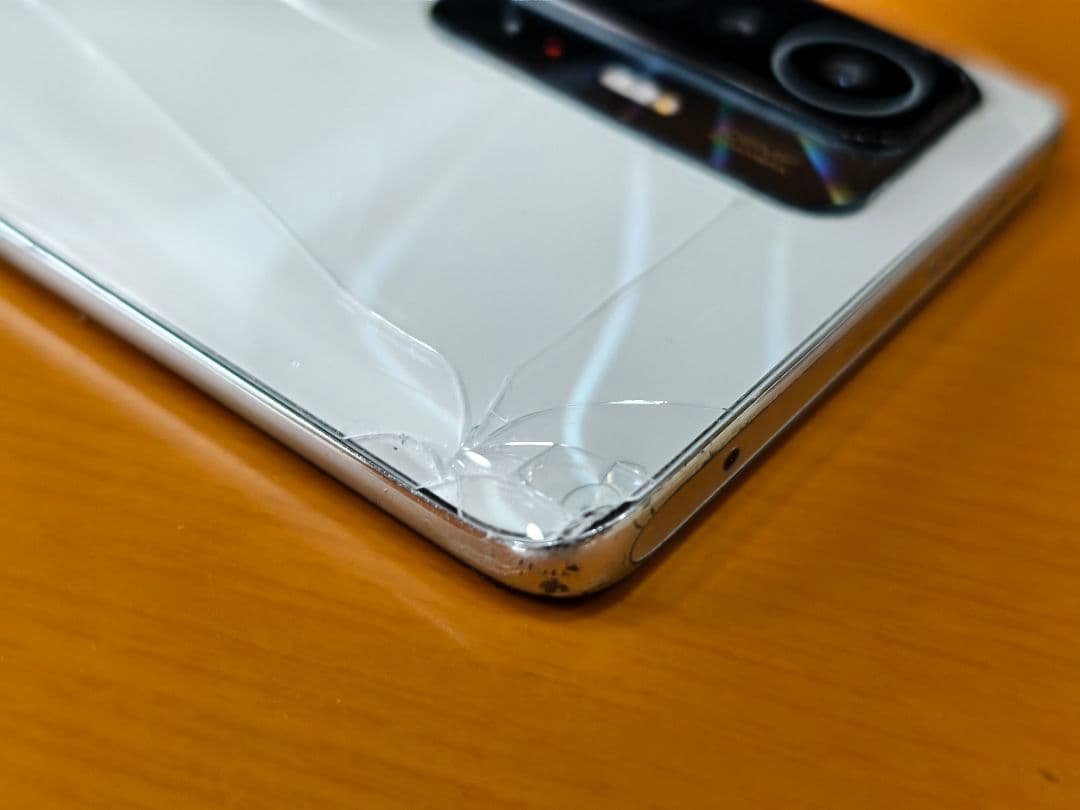 Xiaomi 11T Pro 国内版ホワイト クリアケース付き