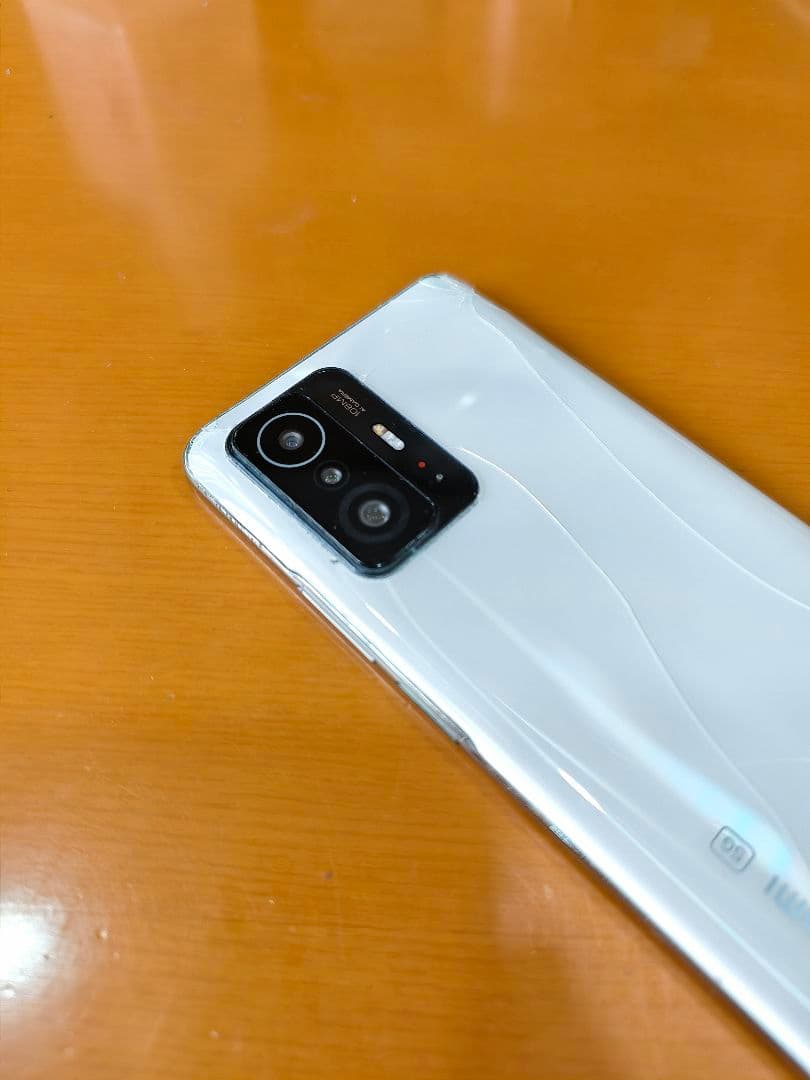 Xiaomi 11T Pro 国内版ホワイト クリアケース付き