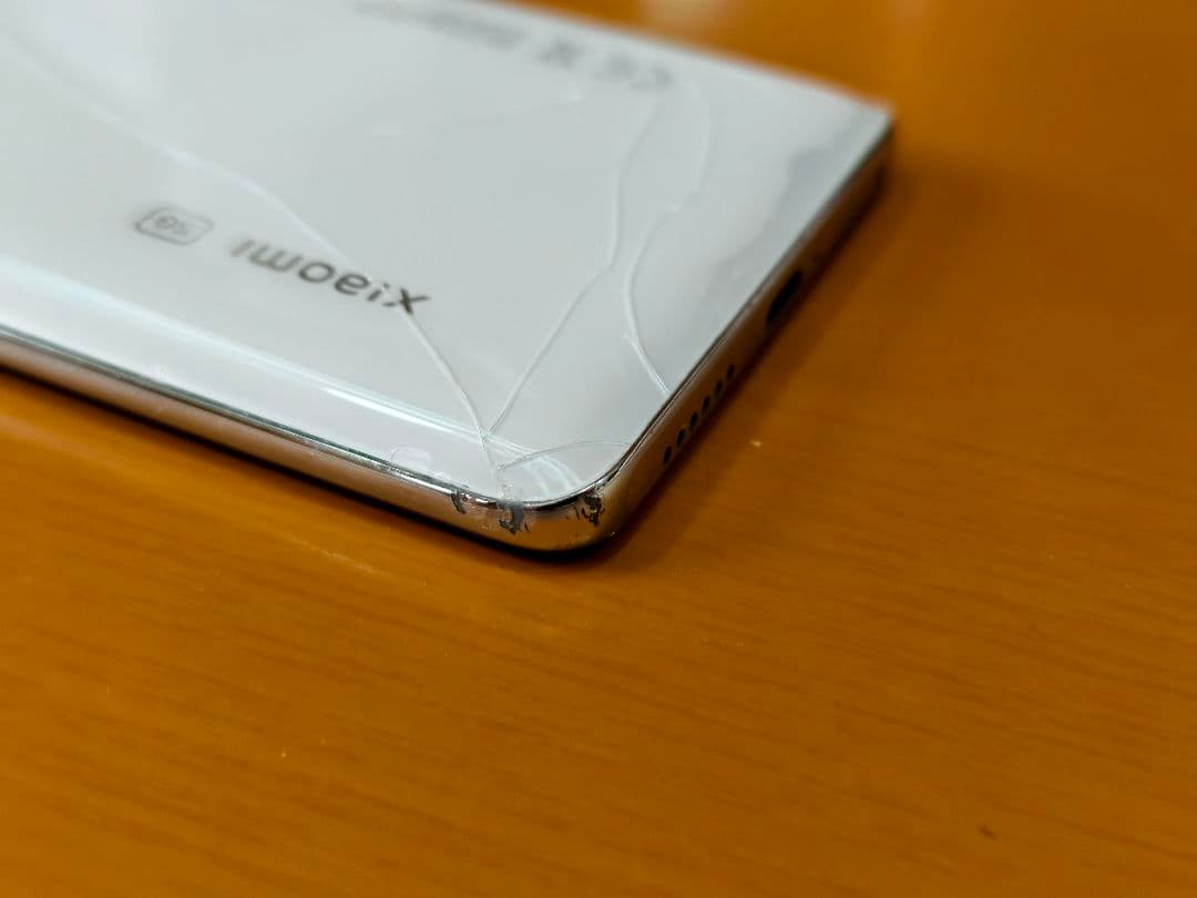 Xiaomi 11T Pro 国内版ホワイト クリアケース付き