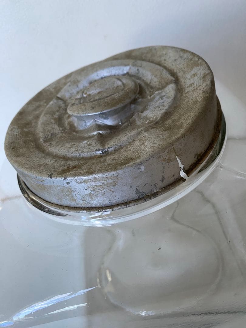 ガラス瓶　昭和レトロ　駄菓子　菓子瓶 瓶レトロ　気泡　アルミ蓋　アンティーク