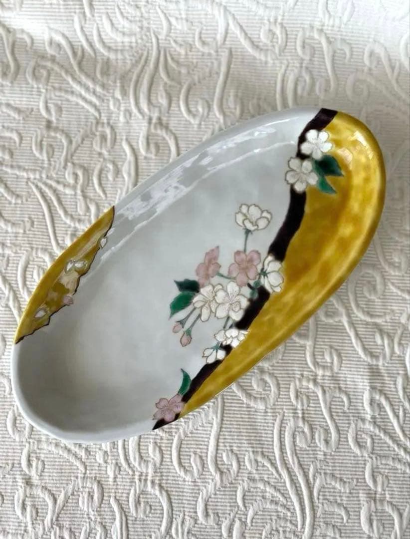 宮本晄さん　九谷焼　11号　大皿　オーバル　春待ち