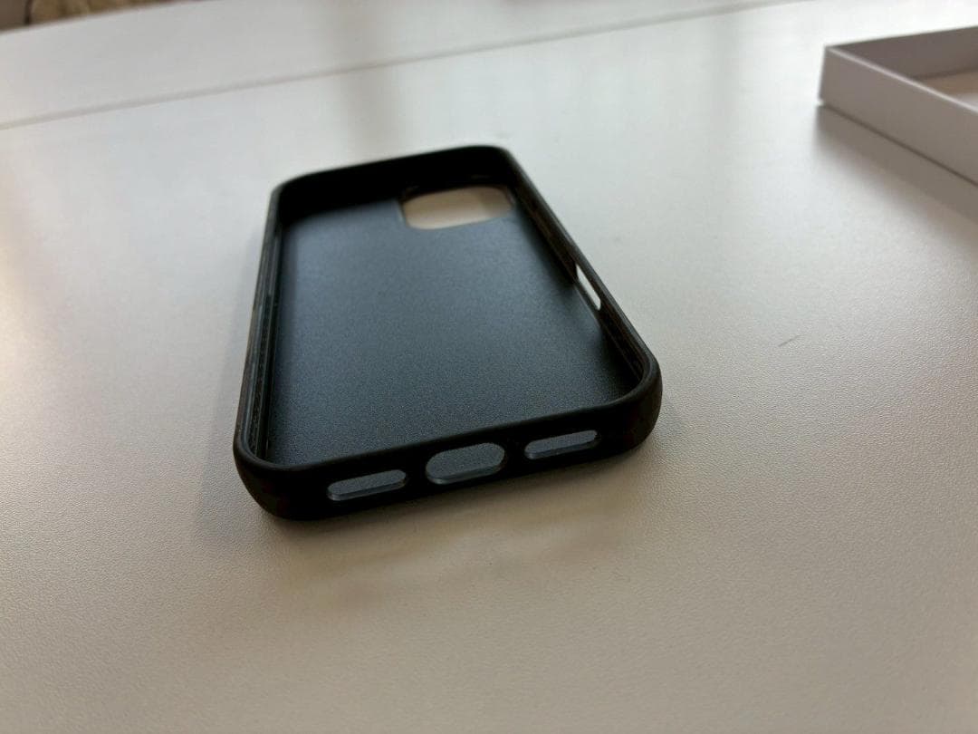 DIESEL iPhone16ケース 3Dロゴ ポリウレタン おしゃれ ブランド