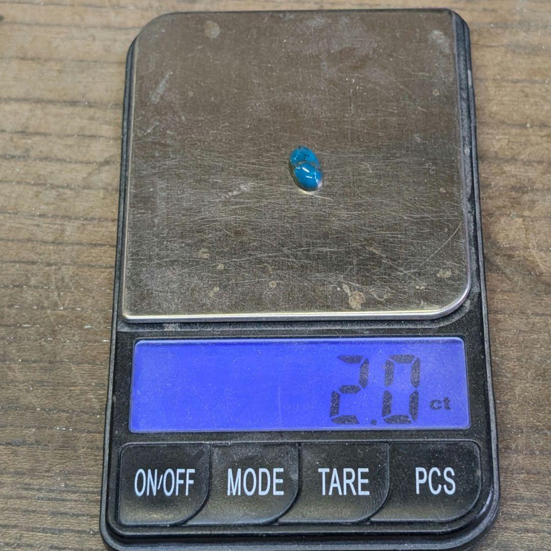 ハンドメイドのターコイズピアス　片耳用　インディアンジュエリー風