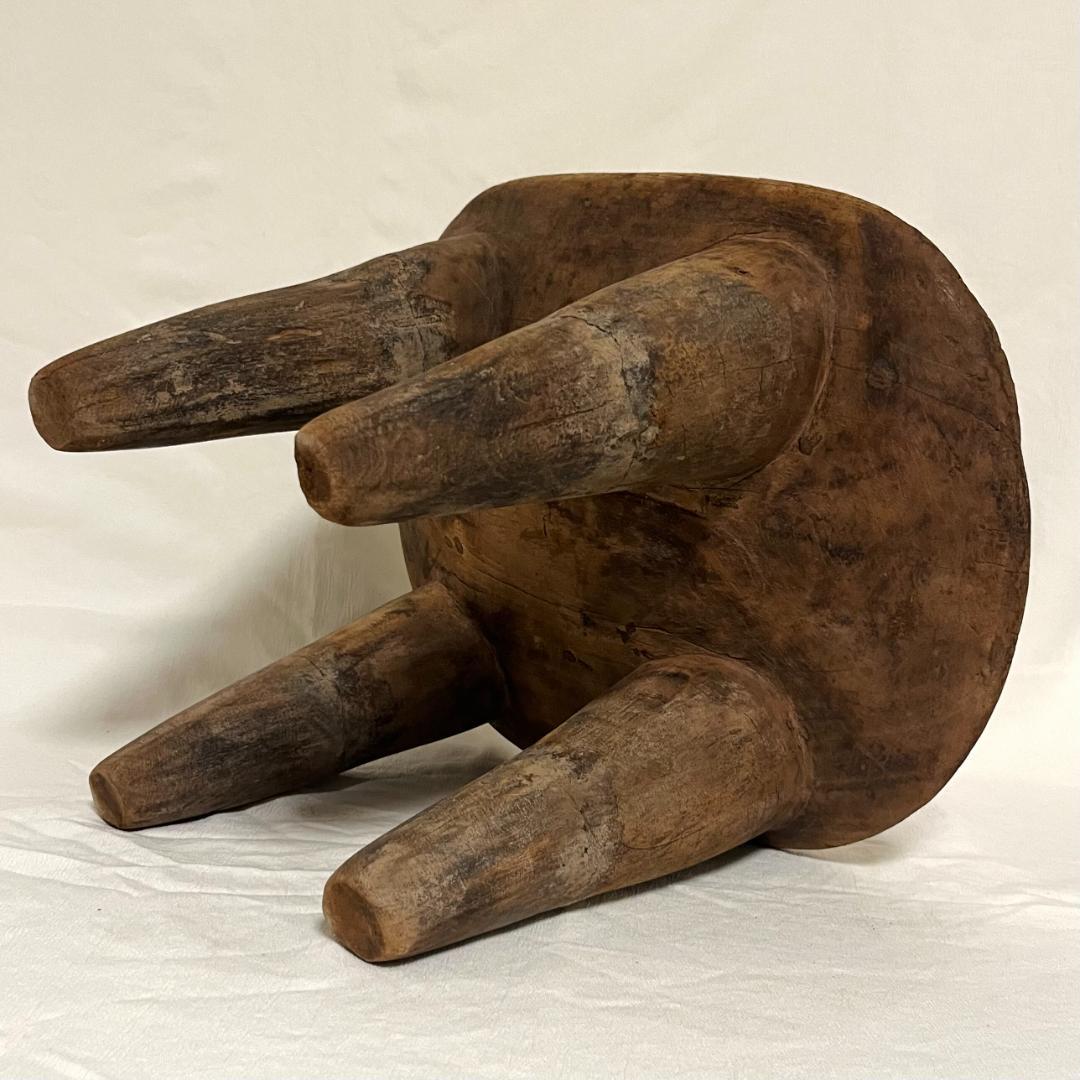 アフリカ コートジボワール セヌフォスツール