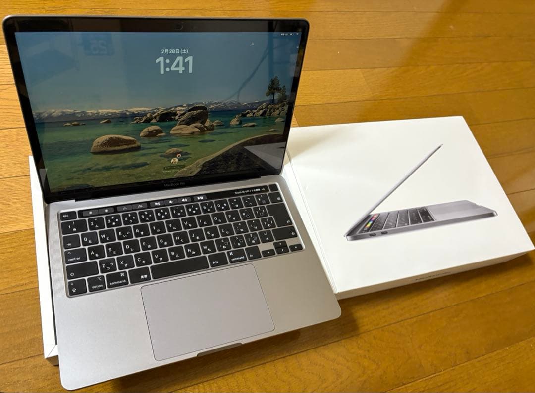 美品MacBookPro2020 A2251 13㌅ 16GB/512GBおまけ