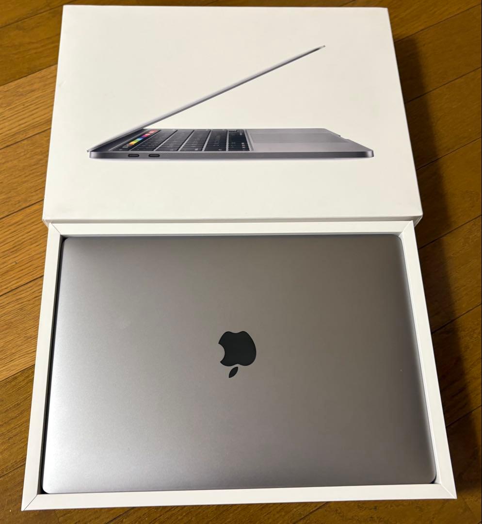 美品MacBookPro2020 A2251 13㌅ 16GB/512GBおまけ