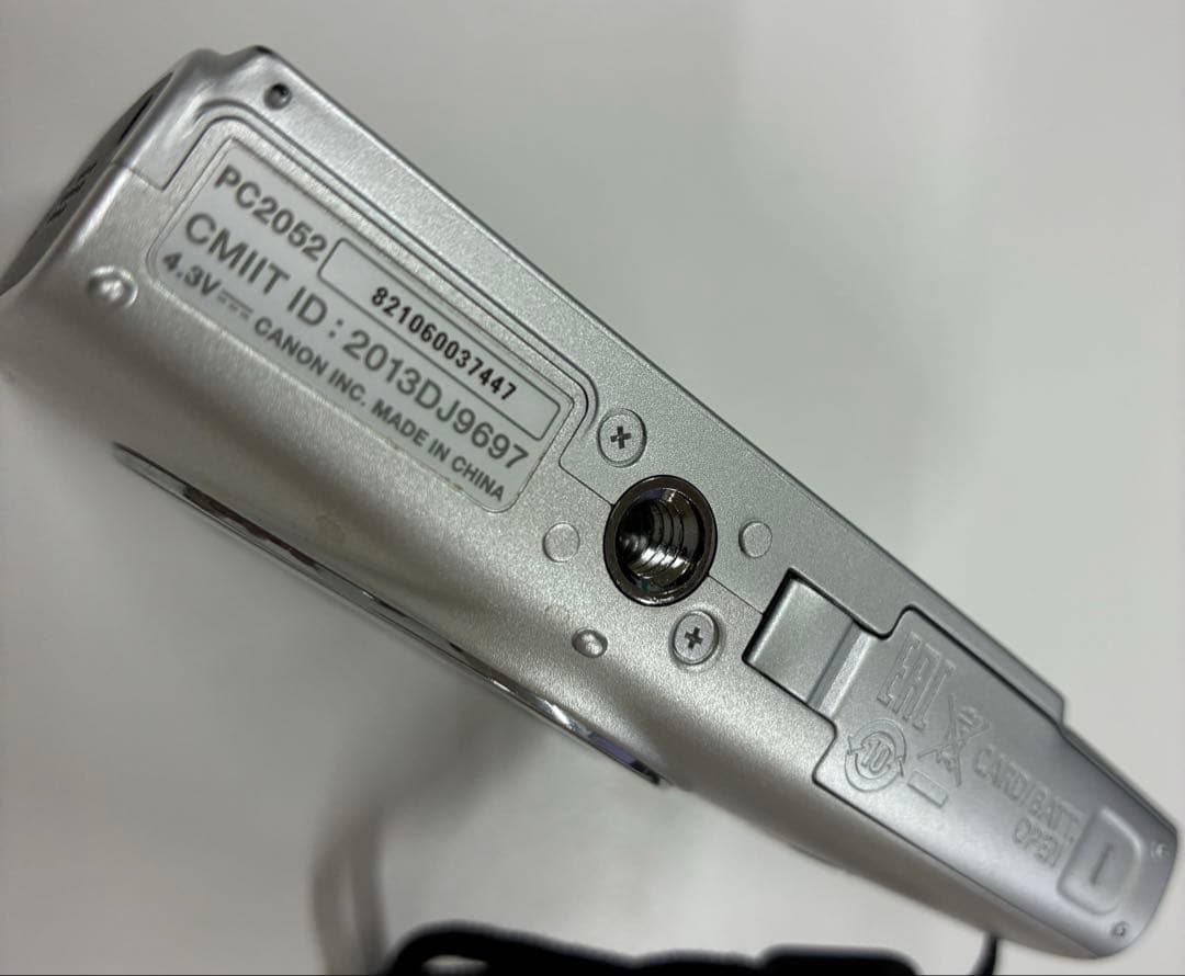 【ジャンク品】Canon IXY630 コンパクトカメラ