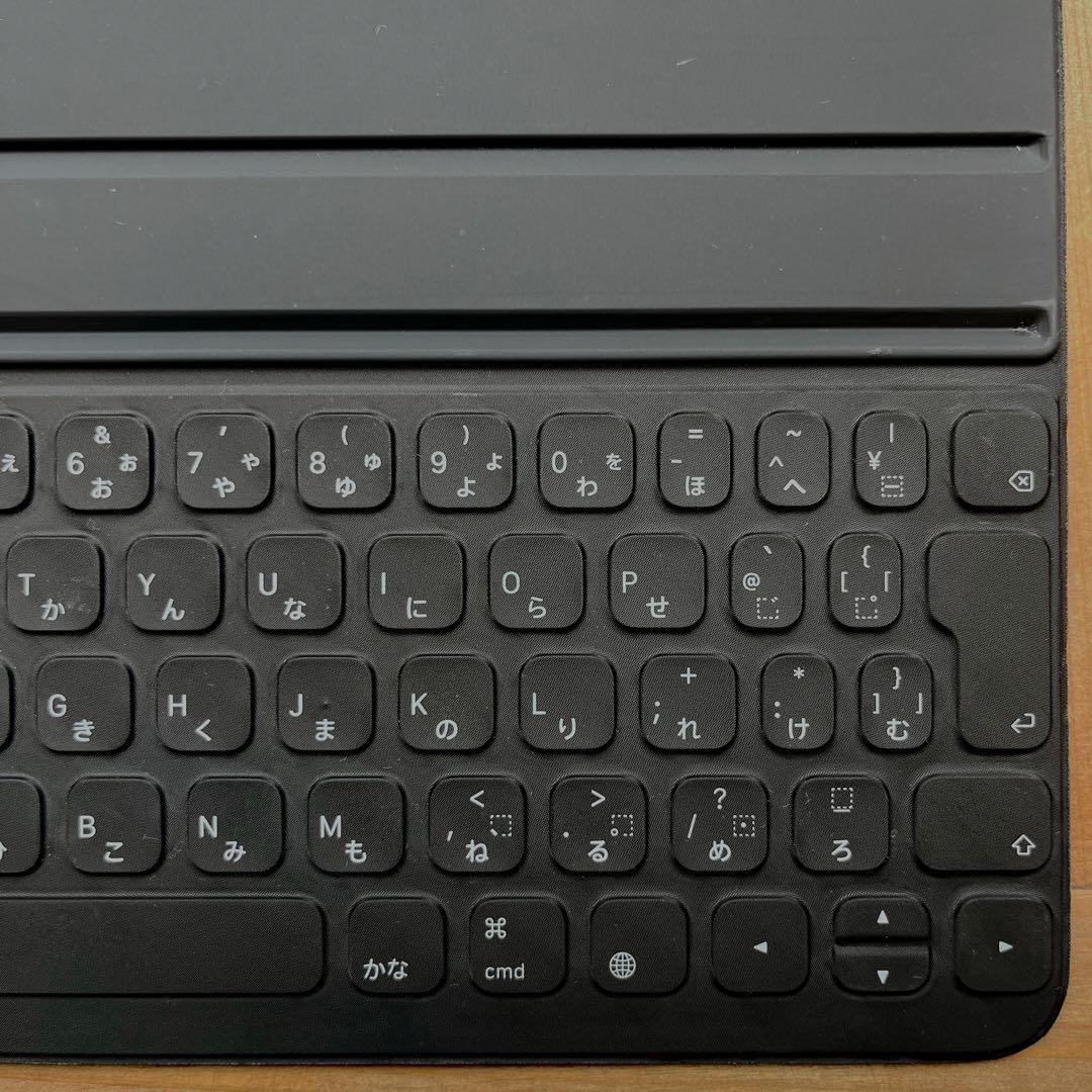 美品★Apple iPad Smart Keyboard Folio