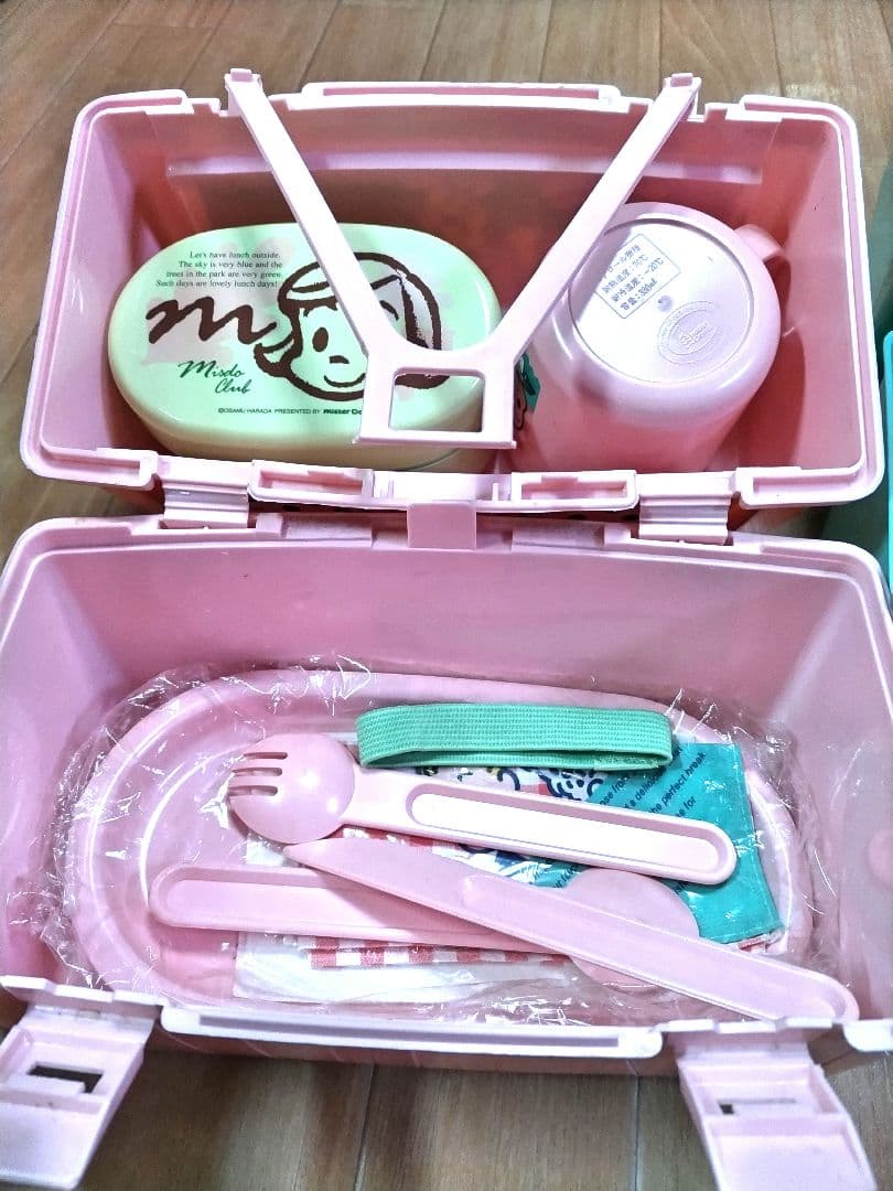 オサムグッズ　ミスタードーナツ　ピクニックセット