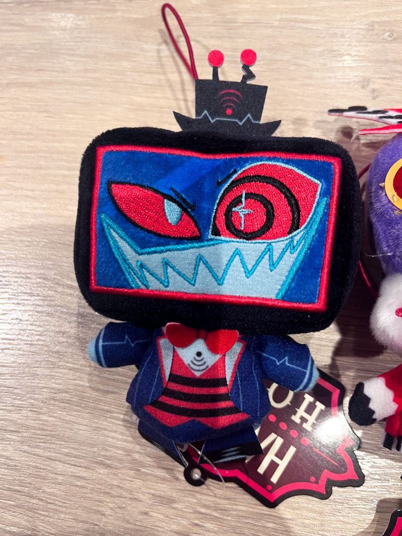 【ハズビンホテルへようこそ】フィンガーパペット３体セット【Vees】