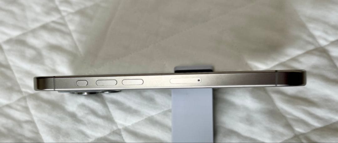 【即購入OK】iPhone 15Pro ナチュラルチタニウム SIMフリーモデル