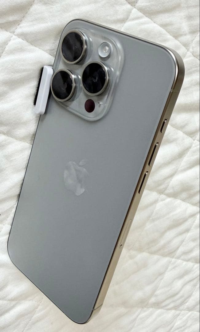 【即購入OK】iPhone 15Pro ナチュラルチタニウム SIMフリーモデル
