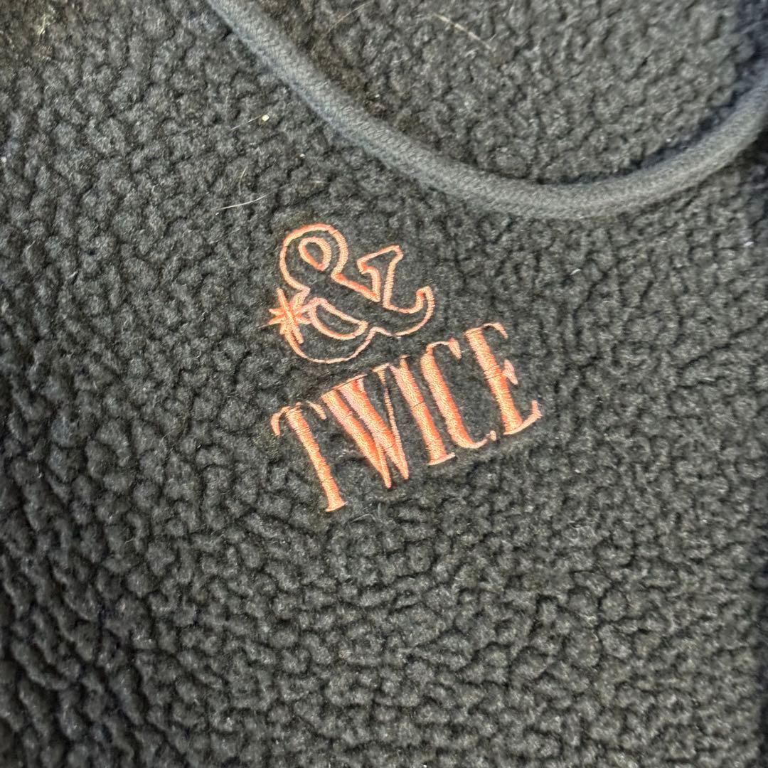 TWICE &TWICE公式グッズ オーバーサイズボアパーカー