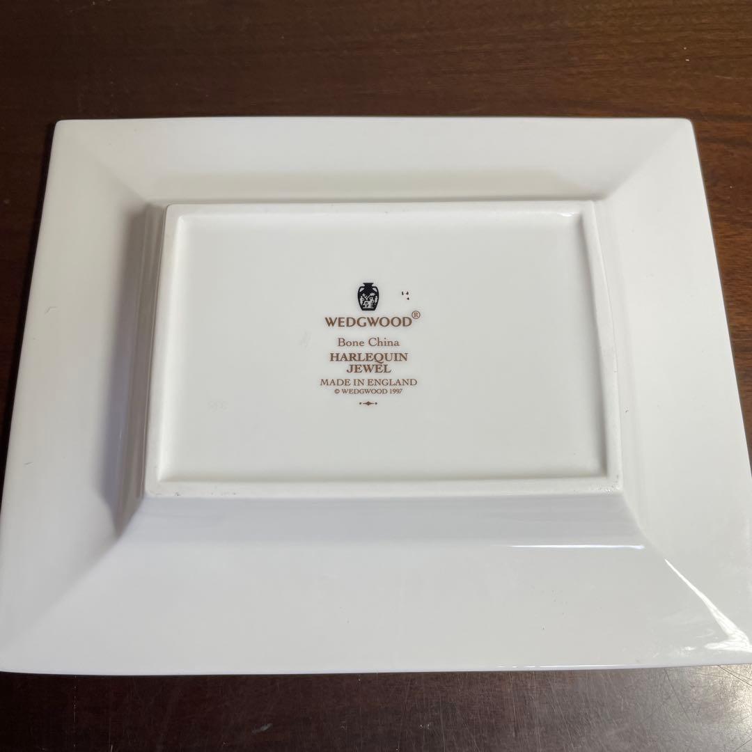 ウェッジウッド ハーレクインジュエル　フルリムスクエアディッシュ　トレイ