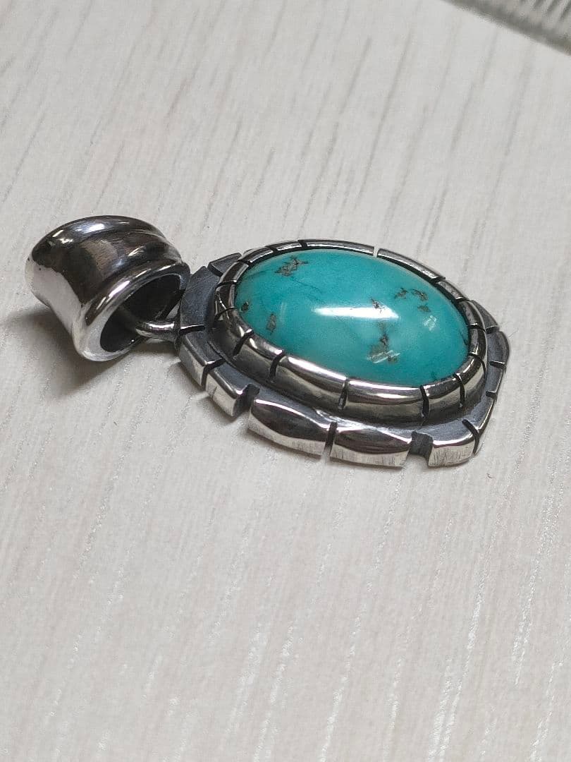 アリゾナモレンシ鉱山ターコイズシルバー925製ナバホスタイルペンダント