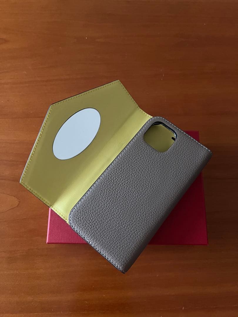 ⭐️BONAVENTURA ⭐️ iPhone13手帳型ケース(ミラー付)