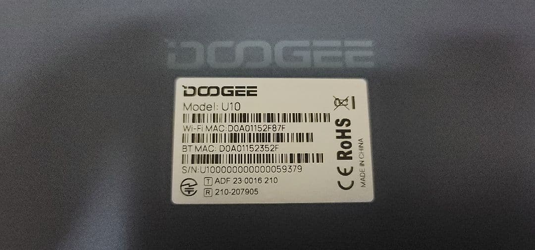 DOOGEE U10 Androidタブレット本体 ケース付