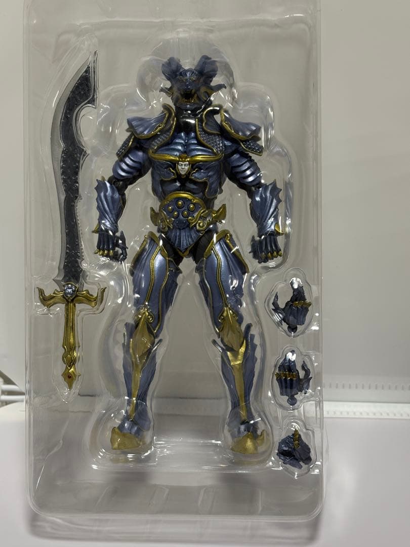 牙狼〈GARO〉魔戒可動 閃光騎士 ロード　フィギュア