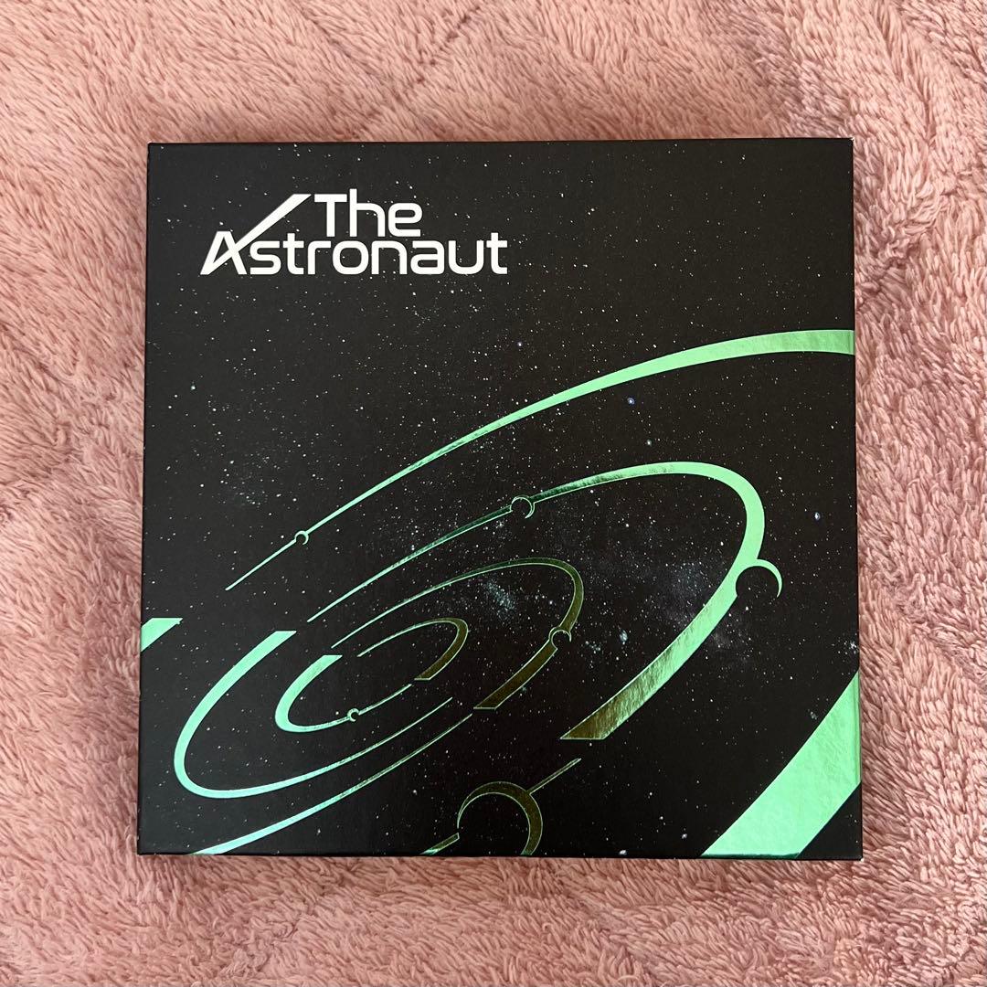 【公式品切れ商品】BTS JIN The Astronaut(set)