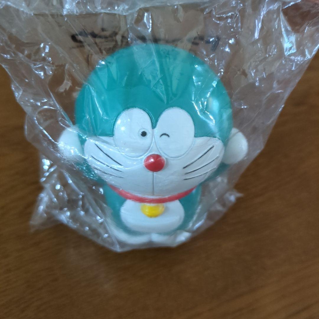 ドラえもん　貯金箱　未開封新品