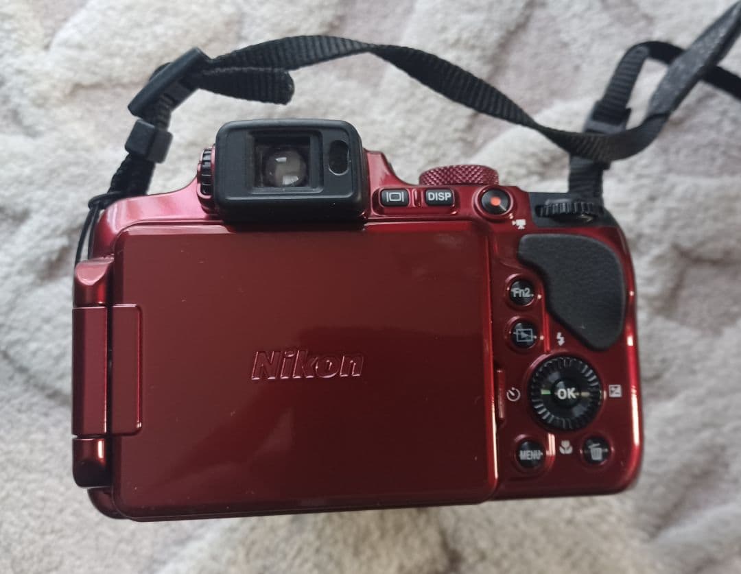 Nikon COOLPIX B700 赤