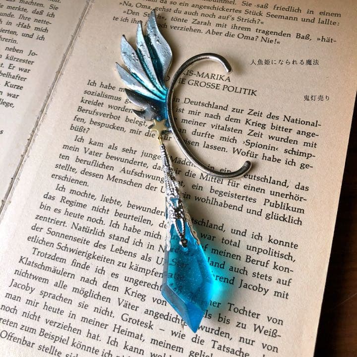 人魚姫になれる魔法　羽根のイヤーフックとペンデュラム　星