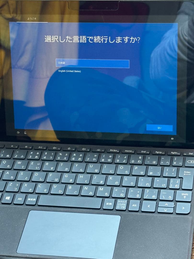 Surface Go / 128GB / バッテリー良好　初期化済み
