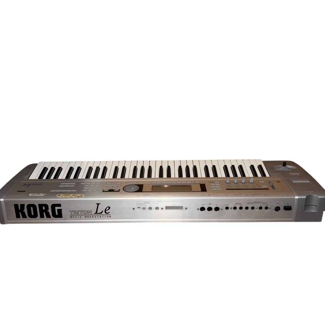 【動作品】KORG コルグ TRITON LE61 シンセサイザー