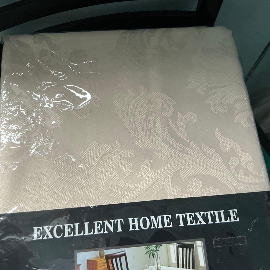 はっ水加工、川島織物セルコン、エレガントテーブルクロス 12000円