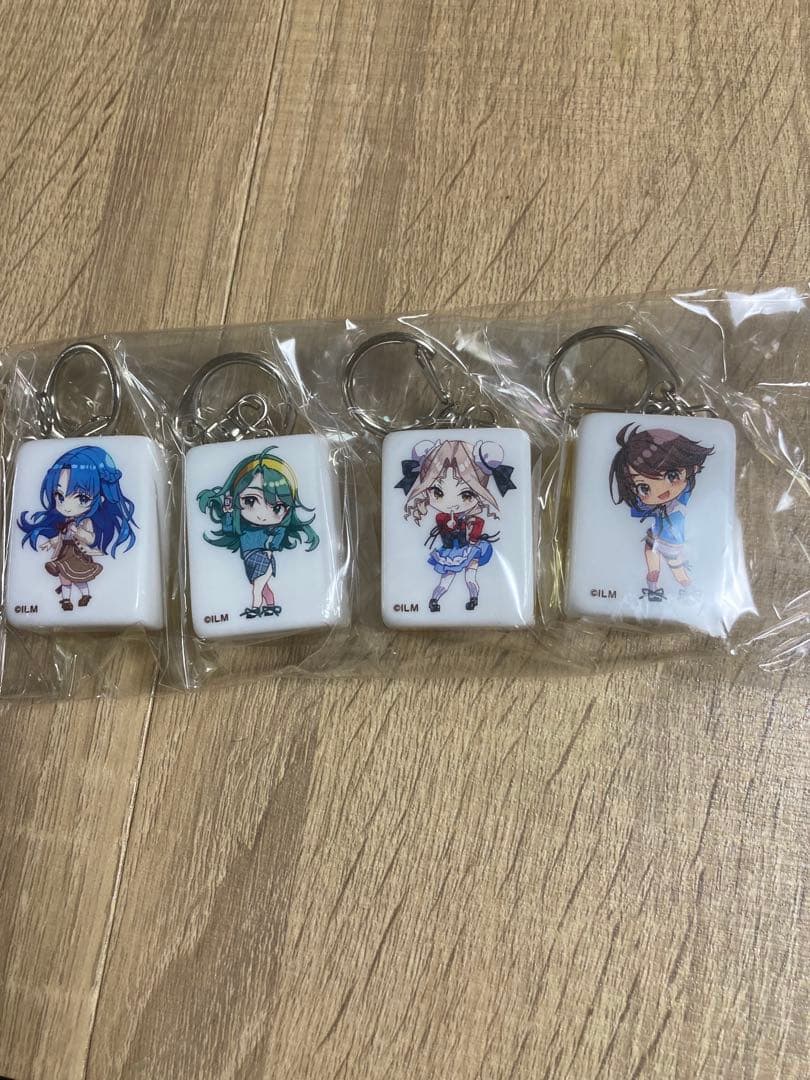 スーパーリアル麻雀クラファンリターン品　アクリルスタンド麻雀牌キーホルダーセット