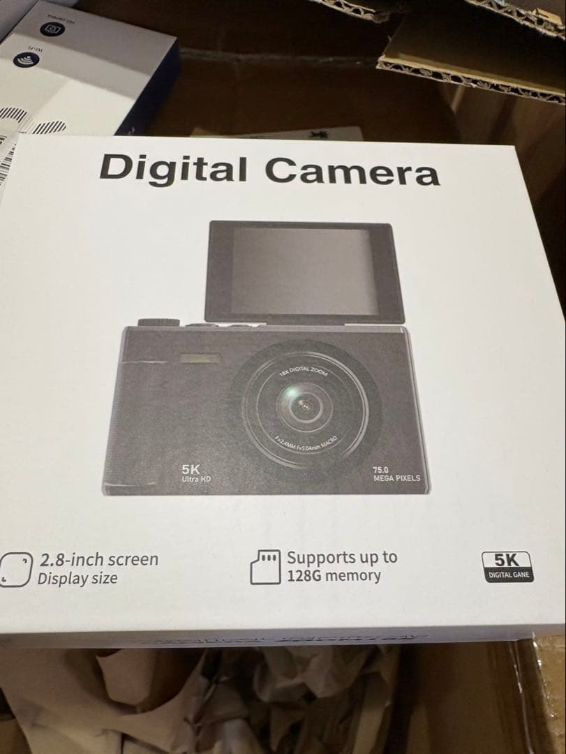 デジカメ 5K 7500万画素 カメラ 180度回転可能 18倍ズーム