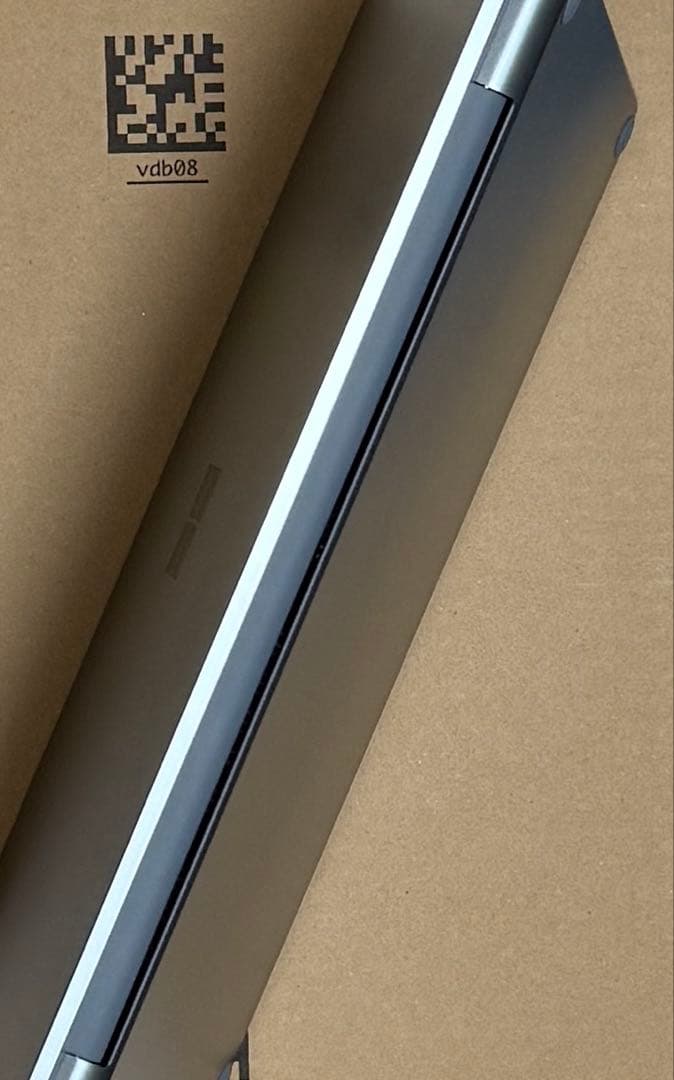 Microsoft Surface Laptop 13インチ