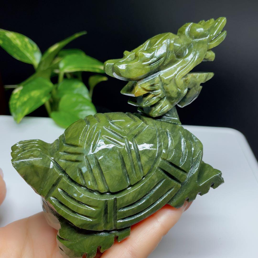 【超美品】　天然石　パワーストーン　龍亀　彫り置物　アベンチュリ　1