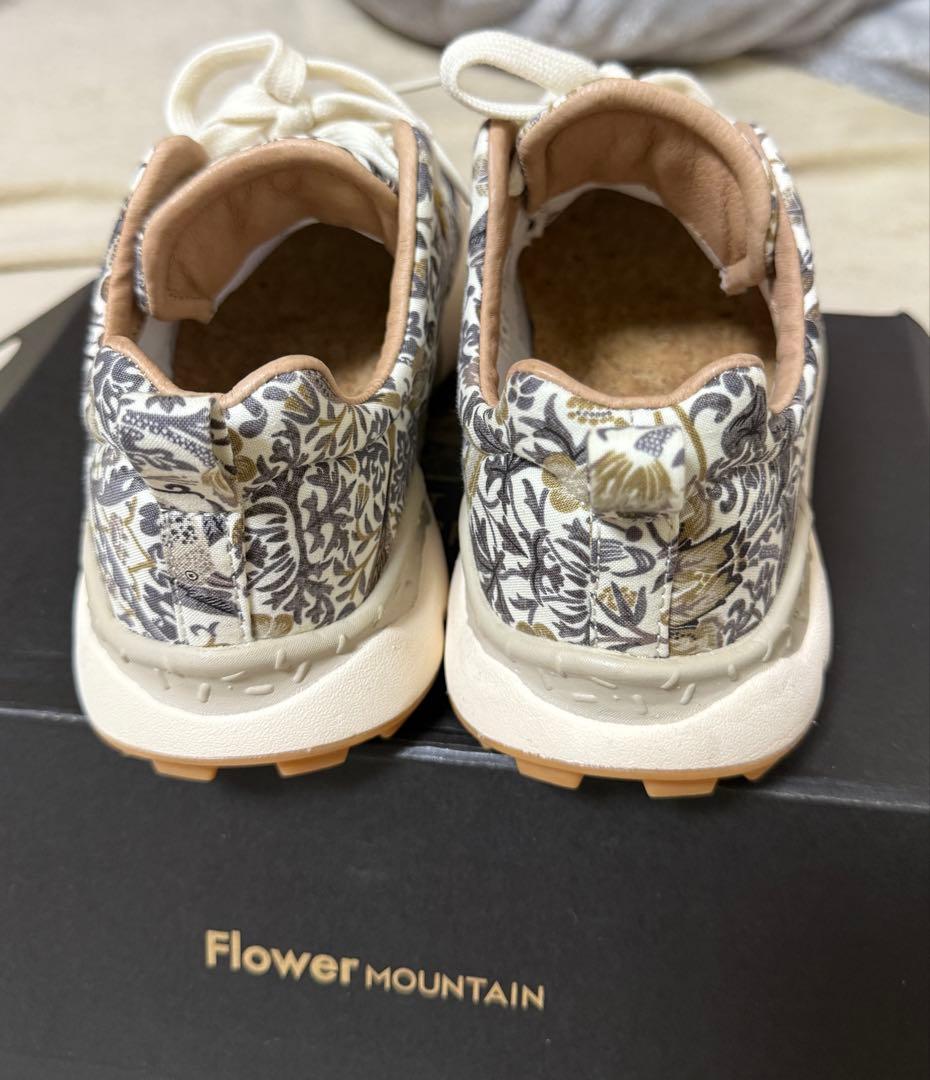 Flower Mountain 花柄スニーカー